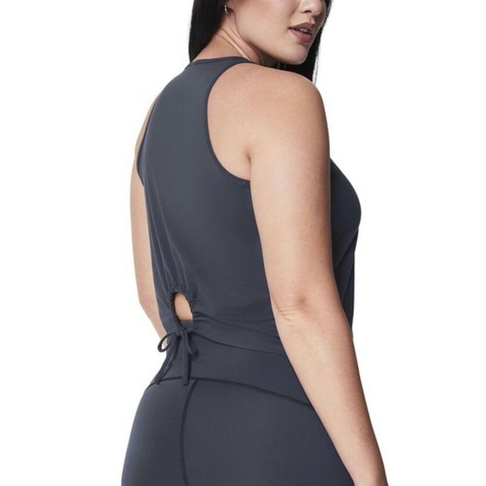 NEW Spanx Women’s Butter Keyhole Tank Large